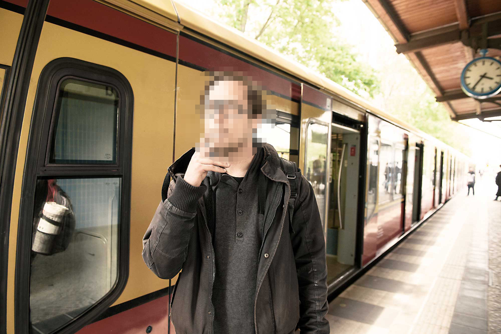 Rauchen am S-Bahnhof ist übrigens auch verbotenFoto: Lena Ganssmann